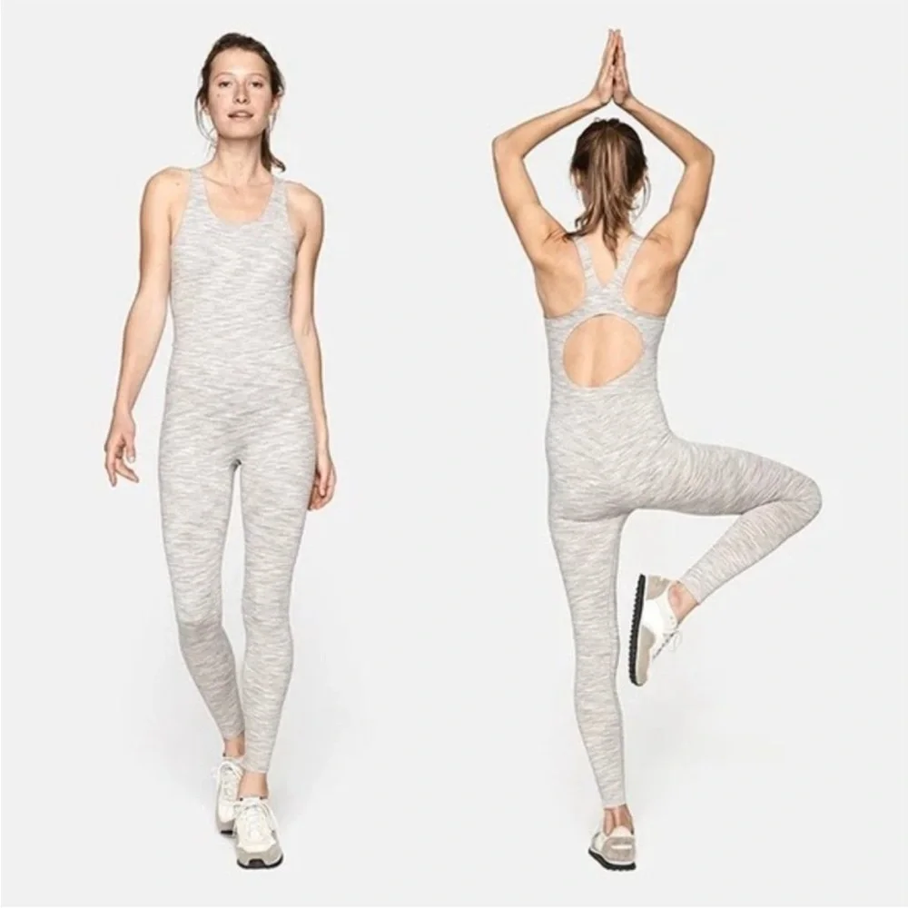 Outdoor Voices Heathered White tan freeform unitard bodysuit jumpsuit Sz M